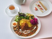 [Special Lunch with Dessert & Drink] Tomato and Dal Spice Curry, Meals Style