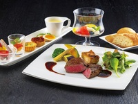 Charcoal-grilled steak lunch course