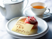 【アニバーサリープラン】ケーキセット＋選べるミニバルーン付き​