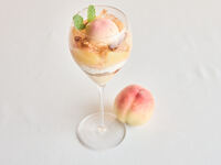 [July–August Special!] Premium Peach Parfait + One Café Drink of Your Choice (Weekdays, July 1–August 31)