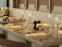 Jolie Signature Gathering / 6 Course