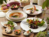神宮花火を眺めながら楽しむ【Chefs spesial】北京ダック・小籠包・ふかひれの姿煮が入ったスペシャルコース