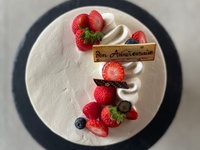 [Recommended for 5-8 people] Strawberry whole cake, 15cm