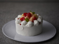 季節のショートケーキ 桃 丸型 6名様分【 ¥6,200円(税別) 】