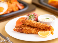 50周年記念特別メニュー ～昭和モダンランチ～（エビフライ）