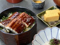 【夏季限定・週末の贅沢ランチ】鰻御膳　2時間飲み放題付き　4,000円