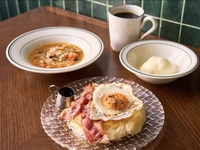 【BREAKFAST】朝食コース 特製スムージー付き 全3品 夏限定