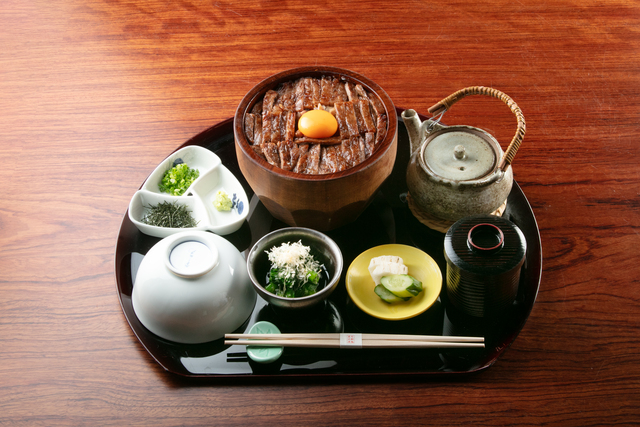 日本料理 呉竹・鉄板焼 昇龍・天ぷら 天鯱 - 名古屋観光ホテル