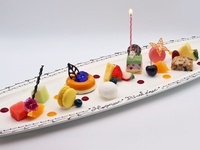 アニバーサリープレート Dinner（1,210円）