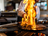 【Dinner】Premium Course (Indoor seating / 120-minute limit)