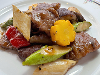 9-11月【秋宴会】牛カルビ炒め・北京ダック・海鮮揚げワンタン入りコース／飲み放題付 8,000円