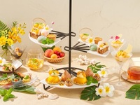 7,8月【Midsummer Fruits Afternoon Tea】 ～白桃・マンゴー・パインが彩る真夏の果実～