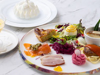 9/1～【ランチ】ビストロプレート＋和栗のミニマロンシャンテリー