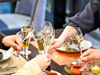 [September, October, November] Choose-your-own pasta + Buffet with sparkling wine (unlimited time)