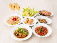 【Summer Special Price】Upgraded Dinner Party with a Welcome Toast of Sparkling Wine or Draft Beer