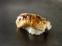 （ランチ限定）【紬～tsumugi～】寿司10貫、茶碗蒸し、椀物など