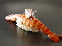 【縁～En～】マグロ3種(赤身、中トロ、大トロ)食べ比べを含む寿司14種など