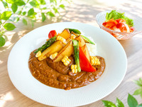 とろとろ牛すじカレー