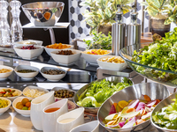 [With salad bar] Choose-your-own prefixed lunch course