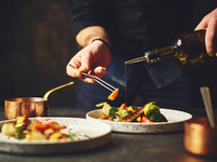【From 9/1・10% Off Early Bird Offer】Omakase Prefix 5-Course Dinner + Welcome Drink