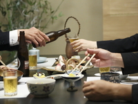 【Private room guaranteed】“Beef steak as the main dish” limited Obon period plan with one selectable drink: ¥13,000