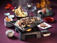 牛肉の薄切りと四種の茸の鉄板焼きと天婦羅御膳