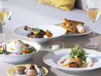 [14:00 Seating] Jolie Signature Brunch /Free Flow Champagne