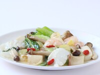 【休日オンライン予約限定】お勧めランチ　小海老と花切りイカの塩味炒め（8月）