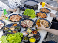 【サクッと秋ビアガーデン】秋の味覚が仲間入り！夜景と楽しむお手軽90分食べ飲み放題★コリアンBBQ＆韓国おつまみ食べ放題