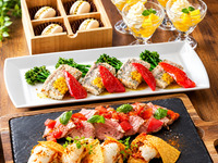 Lunch exclusive! 【Casual Lunch Course】 Premium room guaranteed! 4-item Italian course with a choice of main dish + 1 drink (sparkling wine for toast) + 1 selectable tea (completely private room). 3 hours.
