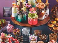 オータムセール【15名限定/WEB38%OFF】「Craft Your FREAK SHAKES」ワールドヒット・スイーツビュッフェ