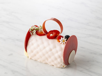 LE CHOU CHOU ホワイトチョコとラズベリームース  