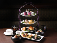 ～秋麗～実りの秋を満喫　Autumn Afternoon Tea Set　乾杯スパークリングワイン+１ドリンク付