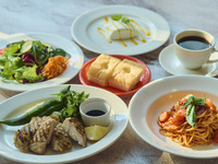 ＜タイムセール10%OFF＞【ランチ会・女子会にオススメ♪】ランチコース全5品＋1ドリンク＆食後のカフェ付