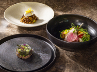 KASA/8周年記念 サステナブルランチ カサコース（お好みのスターター＋お好みのメイン＋デザート＋ドリンク）