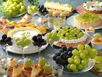 9月5日～9月27日　ランチ〜実りの秋ブッフェ〜シャインマスカット&巨峰食べ放題・食べ比べ〜　幼児