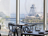 【1時間990円|昼飲み放題】昼の桜木町を、もっと楽しむ。おしゃれな空間で、景色を眺めながらゆっくり乾杯！