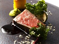 官网限定价格【日本时令套餐】使用日本时令食材的厨师推荐套餐保证靠窗座位