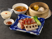 【平日ランチ限定】香港式焼き物ご飯「焼味飯 (シュウメイハン)」セット