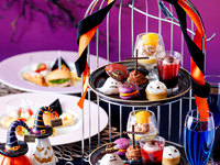 【Halloween Afternoon Tea ★ 2 hours】 Halloween dessert stand × free cafe access (weekdays only)