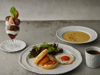 Pumpkin Madame with Parfait Bambi 【 ¥4,600 (excluding tax) 】
