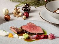【特別会場/Xmas2026】葉山の海辺で愉しむ聖夜　葉山石井牛ロースなど全9品