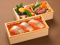 新テイクアウト　秋の味覚二段弁当