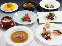 ヌーベル・シノワ【顔合わせ】コース10000円(2H飲放付+記念写真付+お土産付)　(税別)