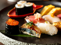 (Limited time) [Seasonal Kaiseki “Koyo”] A total of 8 dishes including matsutake tempura, grilled rockfish wrapped in matsutake mushrooms, and 8 kinds of seasonal sushi (available until October 31)