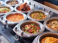 Jan 1–3: 120-minute lunch & dinner buffet, adults