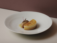 【19 Sep–30 Nov: Set Desert】 Siboust pir + kopi atau teh