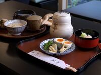 鶉がゆ（正月料金：1月1日～1月15日）
