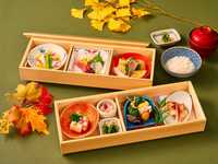 【二段重 「野点」】～季節の彩を詰め込んだ桐箱