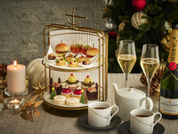 Christmas Night Afternoon Tea with Lindt Chocolate + Unlimited Stay Time <Premium>